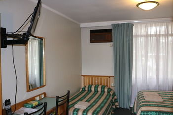 The Hermitage Motel - Accommodation Perth 14