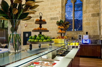 Sydney Space - Accommodation Perth 1