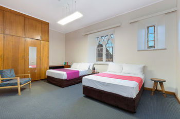 Sydney Space - Accommodation Perth 39