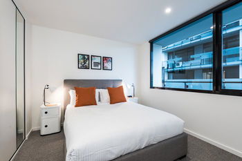 Playhouse Apartments - Accommodation Perth 11