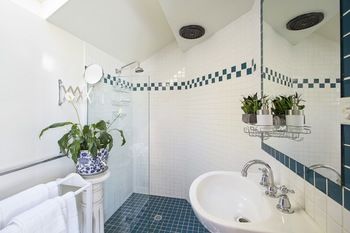 Mountainside B&B - Accommodation Perth 13