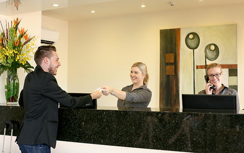 Best Western Plus Hovell Tree Inn - Accommodation Perth 5