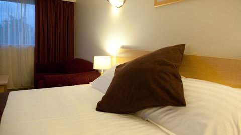 BEST WESTERN Balmoral Motor Inn - Accommodation Perth 1