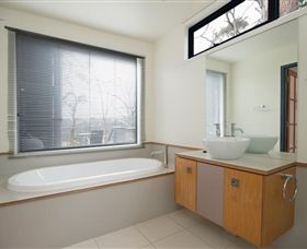 Tamar Ridge Apartments - Accommodation Perth 1