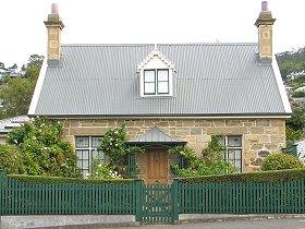 Crescentfield Cottage - Accommodation Perth 0