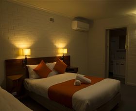 Batman Fawkner Inn - Accommodation Perth 3