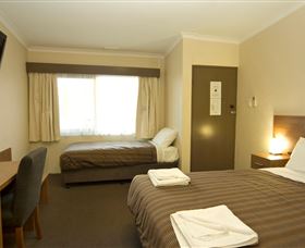 Seabrook Hotel Motel - Accommodation Perth 0