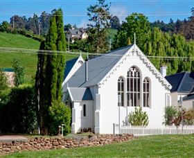 River Flow Yoga & Accommodation - Accommodation Perth 0