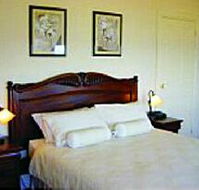 Madsen - The - Accommodation Perth