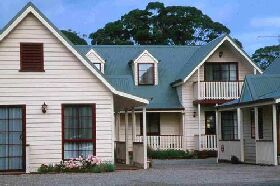 Strahan TAS Perth Resorts