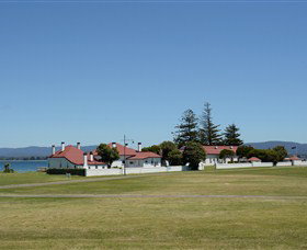 Low Head Pilot Station Accommodation - Accommodation Perth 5
