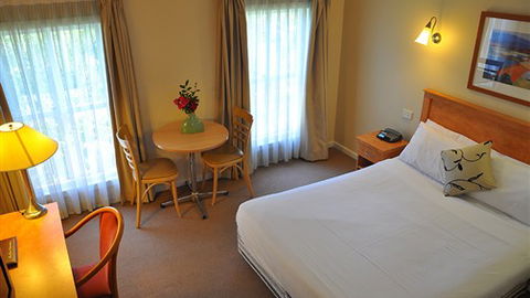 Glen Inn Motel & Apartments - Accommodation Perth 0