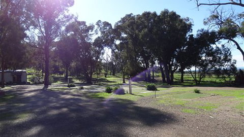 Glenrowan Tourist Park - Accommodation Perth 6