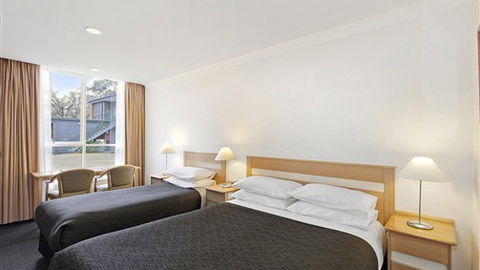 Best Western Melbourne's Princes Park Motor Inn - Perth Resorts 7