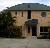 Beach House Redcliffe - Accommodation Perth