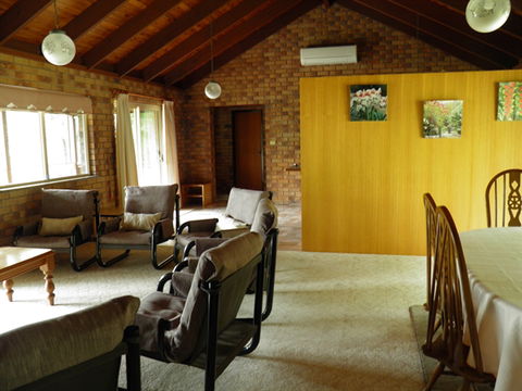Coucals Of Mount Crosby - Accommodation Perth 0