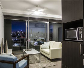 MandA Apartments - Accommodation Perth 3