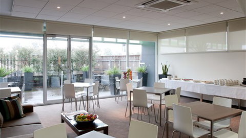 Punthill Apartment Hotels - Knox - Accommodation Perth 4