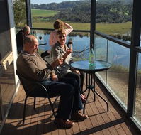 Curdievale Riverfront Lodge - Perth Resorts