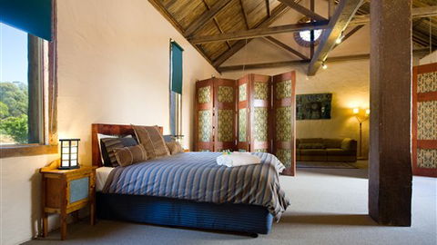 Frog Hollow Estate - Accommodation Perth 3