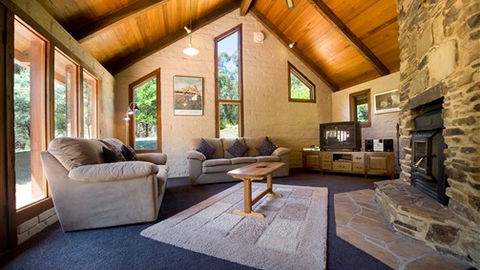 Frog Hollow Estate - Accommodation Perth 4