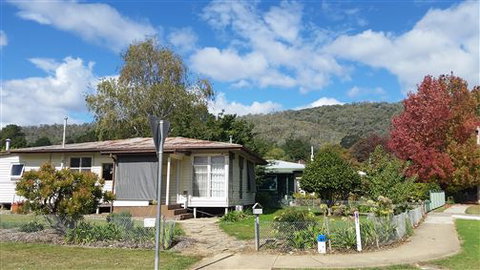 Lakeside Vista Holiday House - Accommodation Perth 5