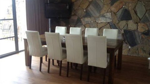 Jacks Villa - Accommodation Perth 2