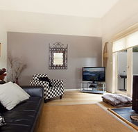 Lake Como Villa  Studio - Daylesford - Accommodation Perth