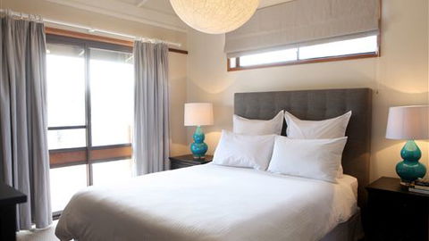 Bundalong Waterfront Accommodation - Perth Resorts 4