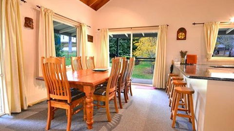 Camellia Lodge - Accommodation Perth 0