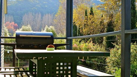 Camellia Lodge - Accommodation Perth 2