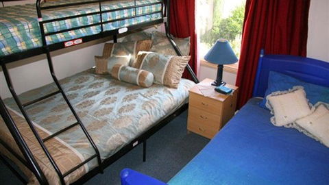 Camellia Lodge - Accommodation Perth 7
