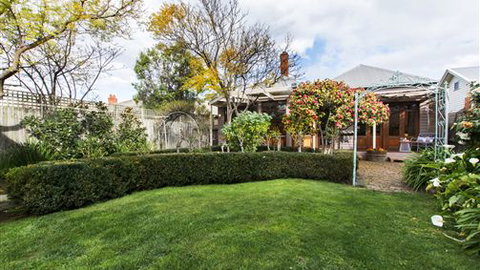 Avalon Guesthouse - Accommodation Perth 6