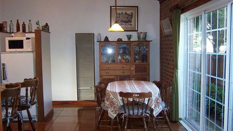 Abaco House - Accommodation Perth 4