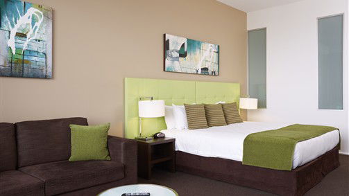 Caroline Springs VIC Perth Resorts