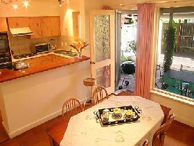 Adelaide Serviced Apartments - William Townhouse - Accommodation Perth 2