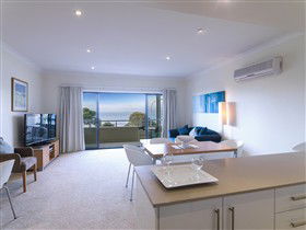 Aurora Ozone Apartments - Accommodation Perth 1
