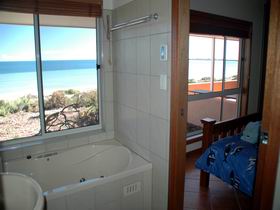 Ceduna Shelly Beach Caravan Park And Beachfront Villas - Accommodation Perth 0