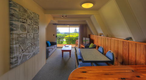 A-Frame Chalets @ Mokutu - Accommodation Perth 1