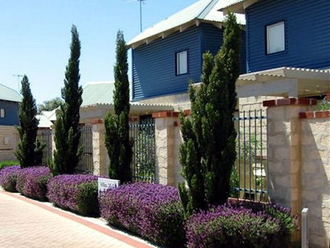 Amalfi Resort - Accommodation Perth 1