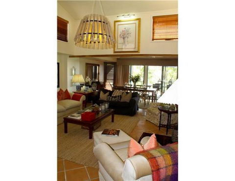 Arabella On Buderim Guesthouse - Accommodation Perth 1