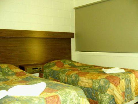 Augathella On The Highway - Accommodation Perth 2
