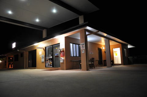 Bluewater Harbour Motel - Bowen - Accommodation Perth 2