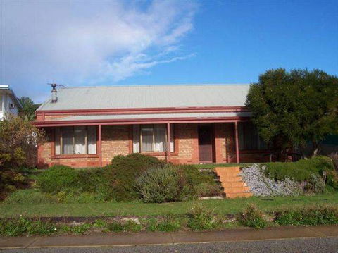Bott's Beach Retreat - Accommodation Perth 0
