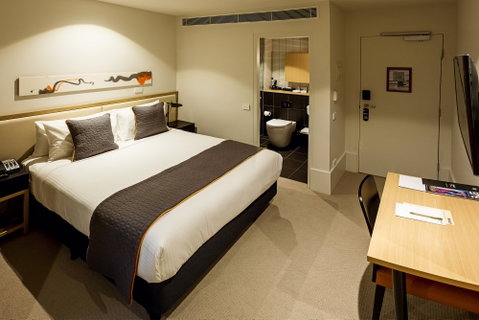 Brady Hotels Central Melbourne - Accommodation Perth 0
