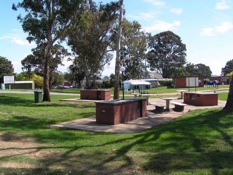 Canberra Carotel Motel & Caravan Park - Accommodation Perth 1