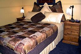 Church House B&B Gundagai - Accommodation Perth 2