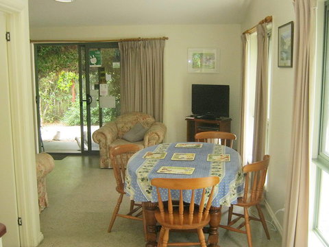 Tim's Place - Accommodation Perth 6