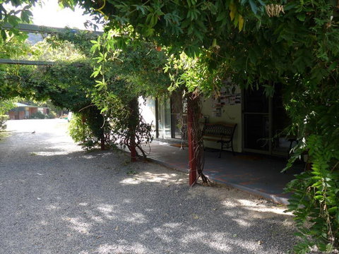 Tim's Place - Accommodation Perth 9