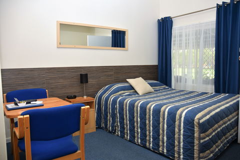 Chinchilla Motel - Accommodation Perth 9